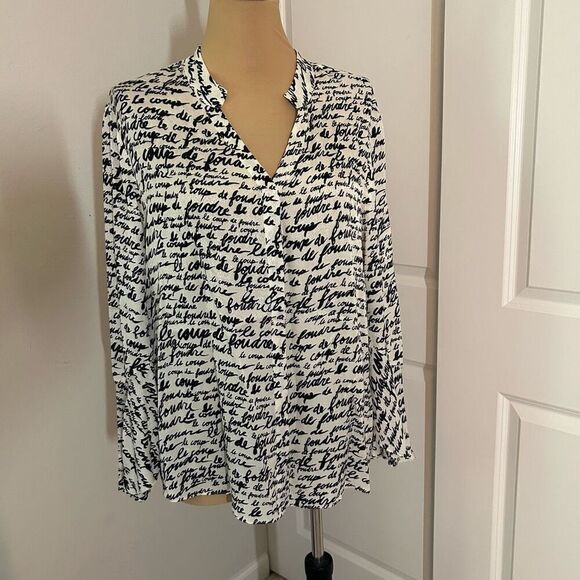 Chicos Love At First Sight Top NWT 3 - Picture 2 of 5